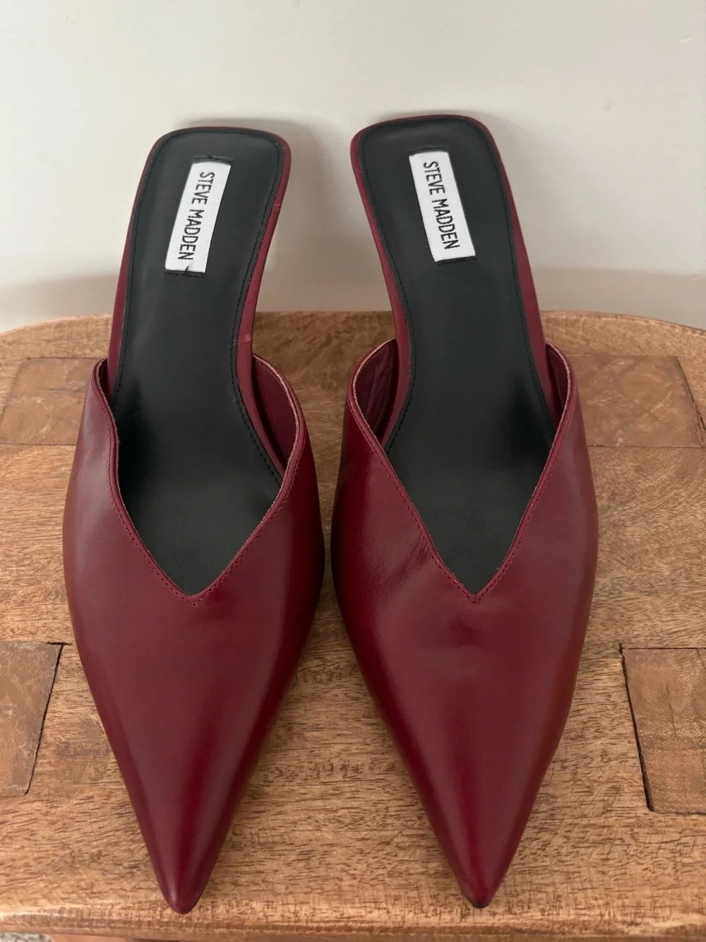 Steve Madden Mod Pointed Toe Mule Pump Burgundy Size 9 - Picture 2 of 8
